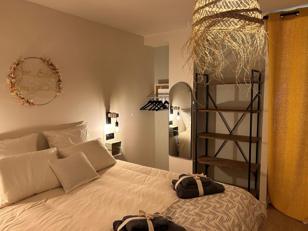 Gite Ethic Simple & Chic Labastide-Marnhac Eksteriør billede